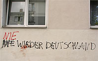 Köln-Mülheim, Graffitischmiererei, "Nie wieder Deutschland"
